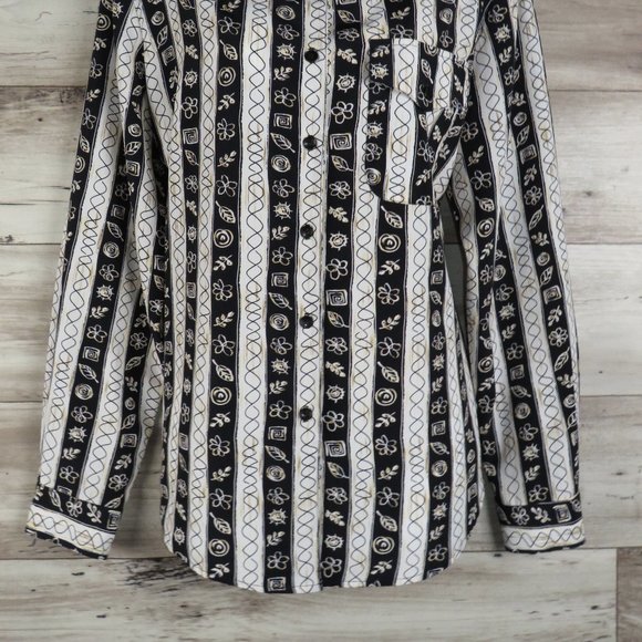 Truffles* Women's Long Sleeve Button Down Curved Hem Pad Shoulders Blouse~ Large - Picture 2 of 9